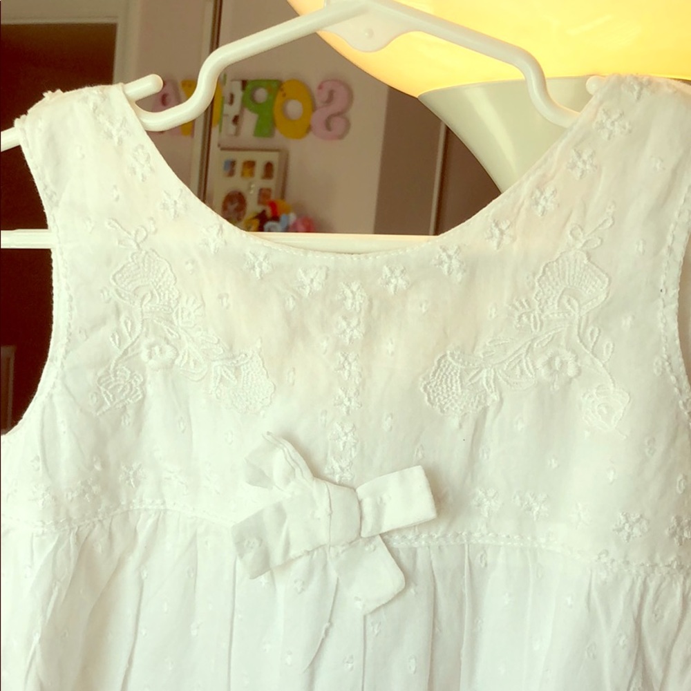 NEW Beautiful 100% white dress